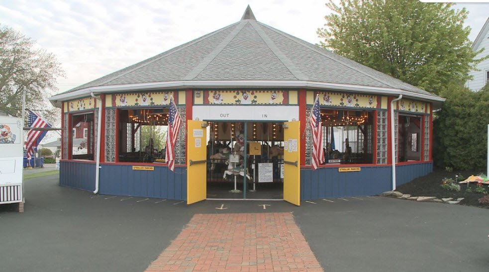 Olcott Beach Carousel Park, United States